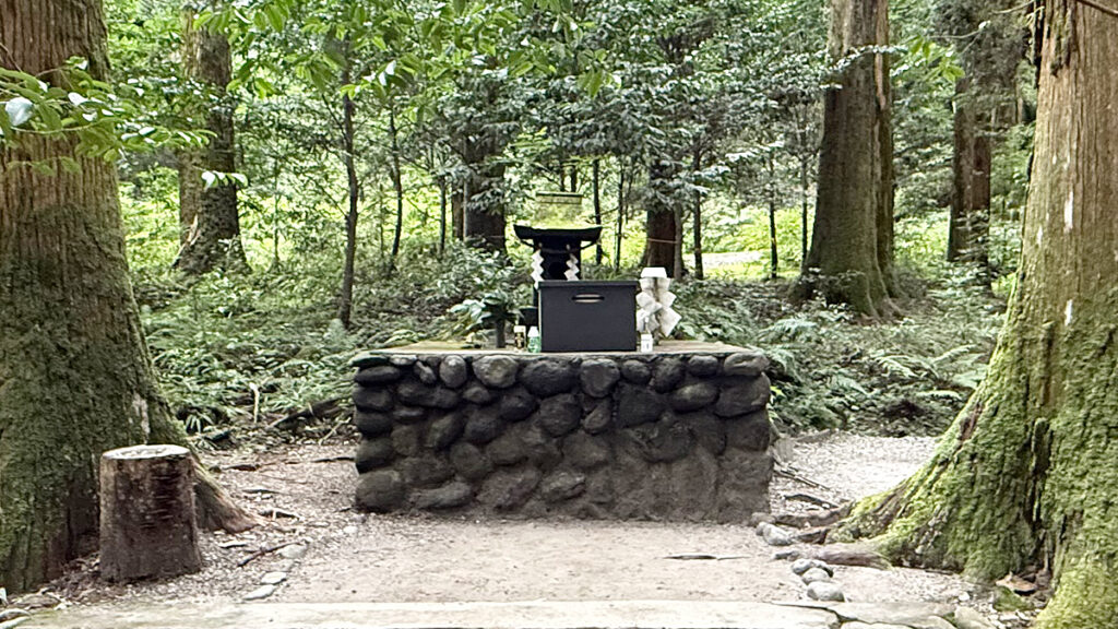 山神社