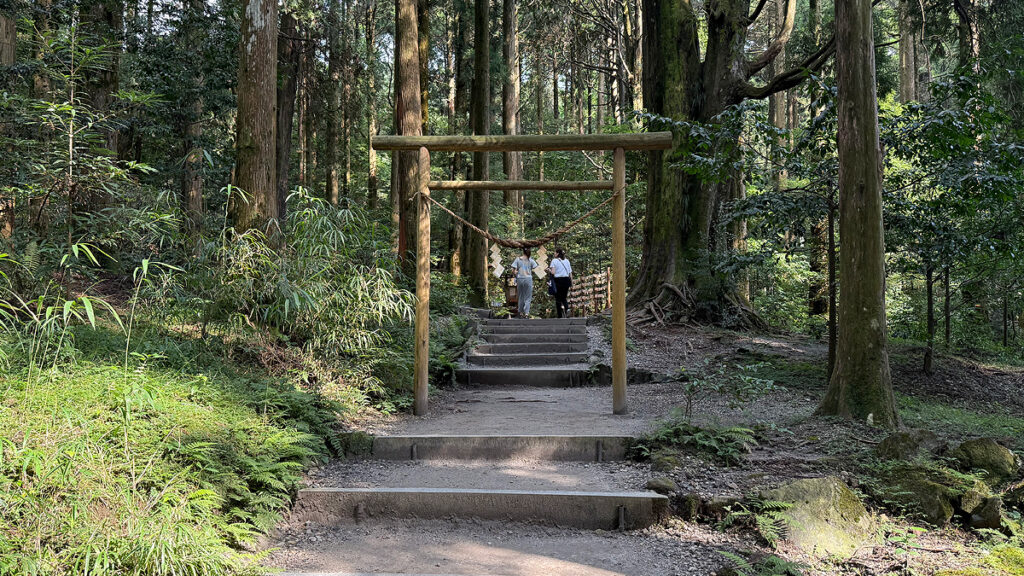 山神社