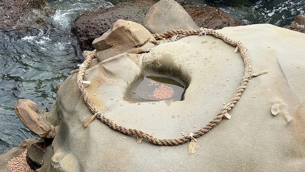 亀石と運玉投げ