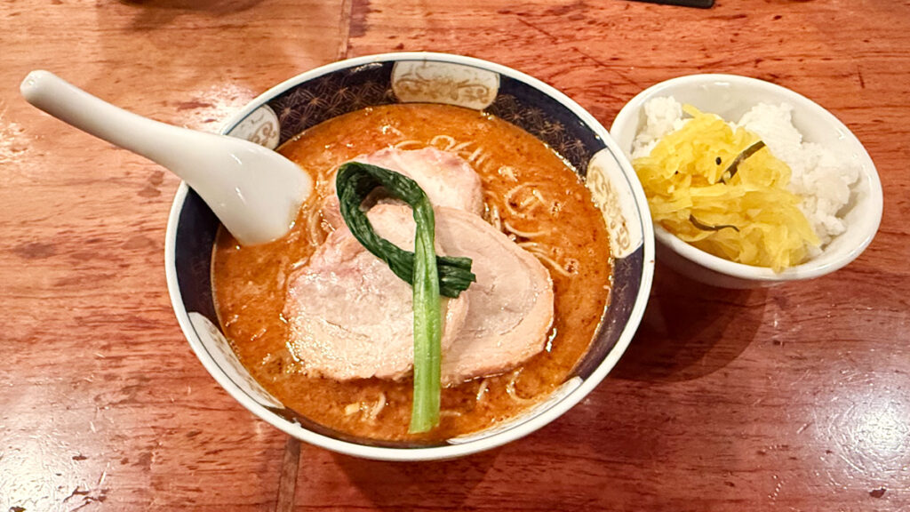 だんだんめん・ご飯・漬物、この3つのコンボが最強