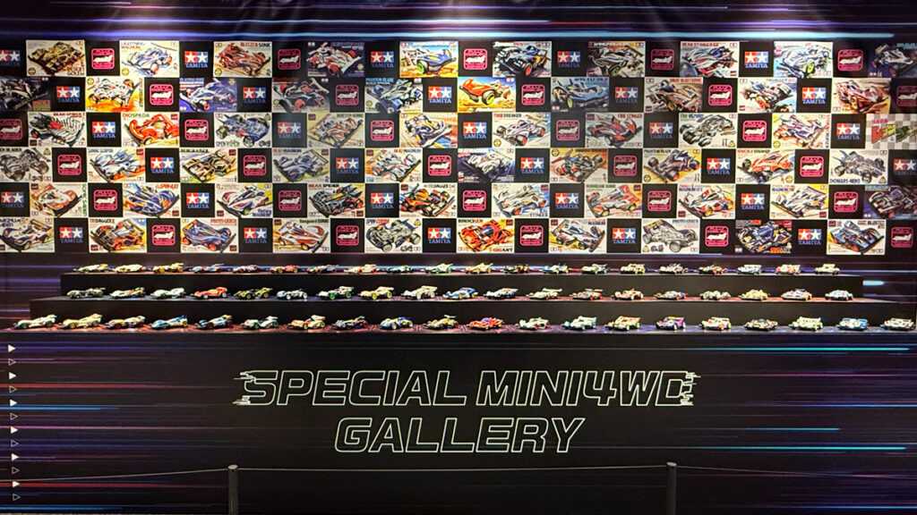 ミニ四駆展示 約50台